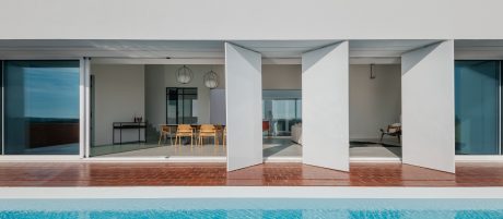 Brick Award 26 Nominee Valley house - Volume Architecture Lisbon Studio