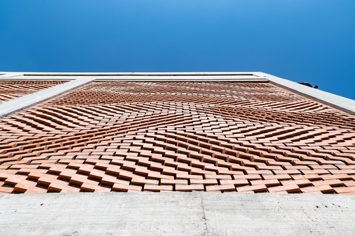 Augmented Bricklaying. Brick Award 22 Category "Building outside the box". Gramazio Kohler Research-ETH Z�rich-In collaboration with incon.ai. Close-up at facade