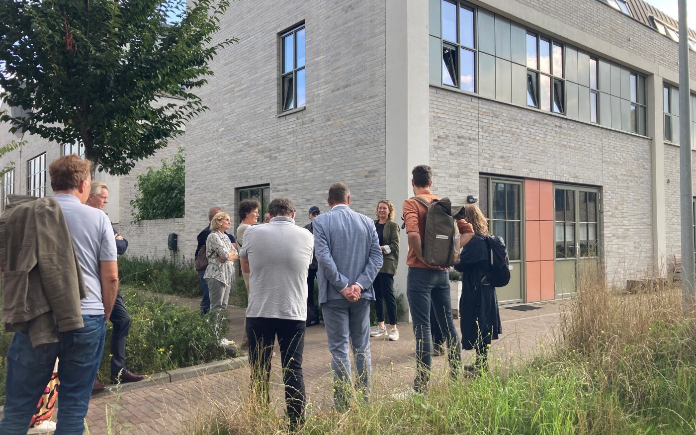 Brick Award 22 Nominee InsighTour TV Tube Factory