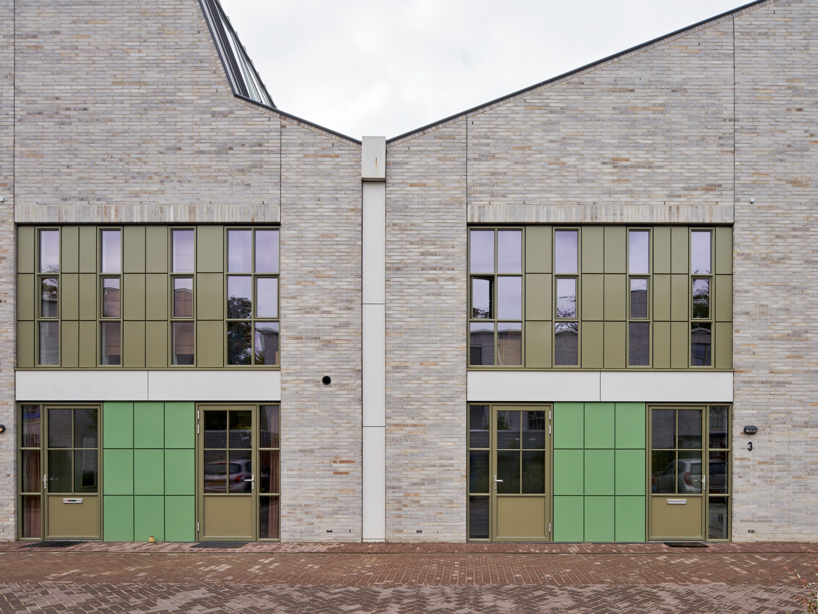 TV Tube Factory. Brick Award 22 Category "Living together". HILBERINKBOSCH Architecten. Outside view