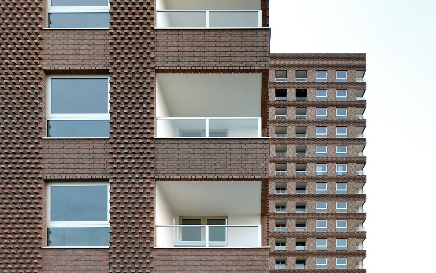 Westkaai Towers 5 & 6; Brick Award 2018 Grand Prize Winner, category "Living Together"; Tony Fretton Architects; Photo: Filip Dujardin