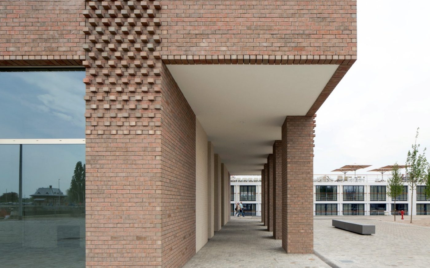 Apartment building "Westkaai Towers 5 & 6" in Antwerp/Belgium