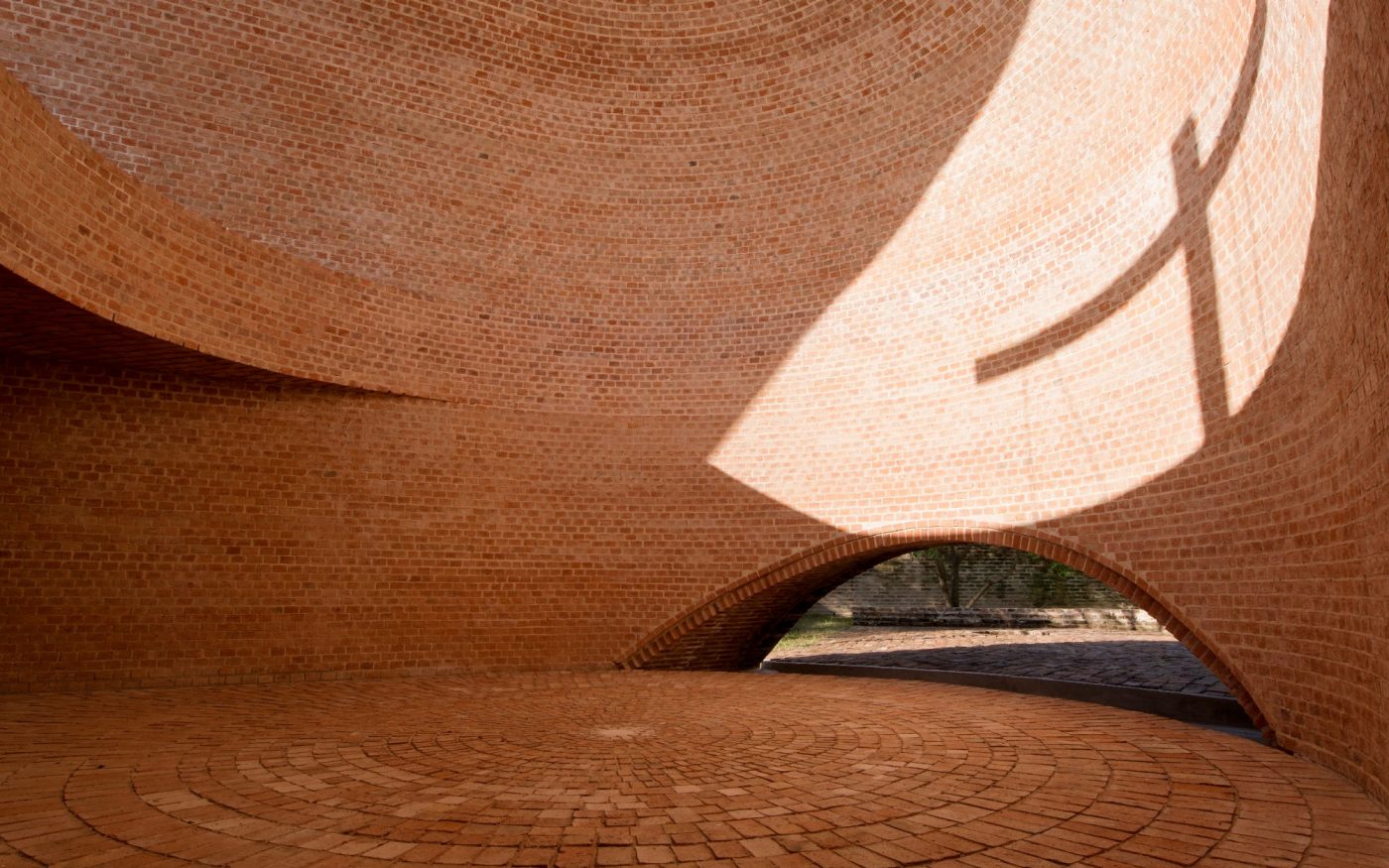 San Bernardo Chapel with clay blocks; Brick Award 2018 Special Prize Winner Category "Sharing Public Spaces"; Nicolás Campodonico Estudio; Photo: Nicolás Esteban Campodonico