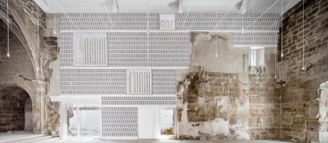 The Old Church of Vilanova de la Barca with facing bricks and roof tiles; Brick Award 2018 Special Prize Winner, Category "Building outside the Box"; Aleaolea Architecture & Landscape; Photo:  Adrià Goula