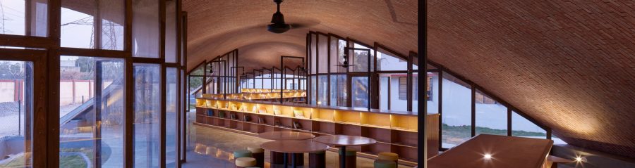 Maya Somaiya Library; Brick Award 2020 Category "Building Outside The Box"; Architects: Sameep Padora & Associates, Photo:  Edmund Sumner