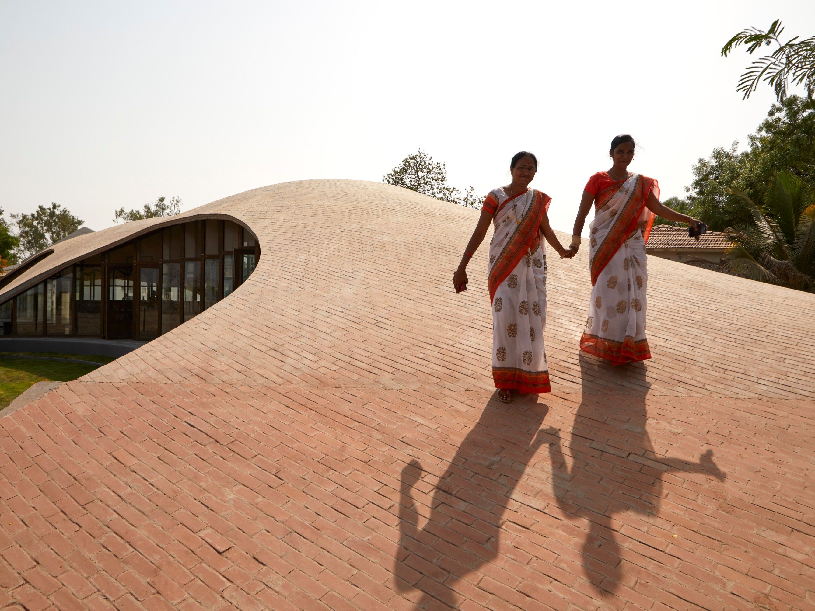 Maya Somaiya Library; Brick Award 2020 Category "Building Outside The Box"; Architects: Sameep Padora & Associates, Photo:  Edmund Sumner