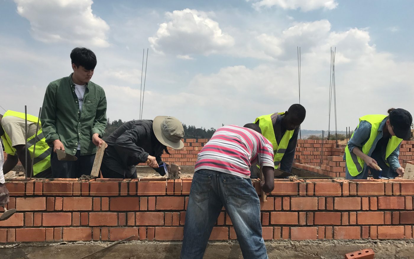 Prototype Village House; Brick Award 2020 Category "Living Together"; Architects: MIT Rwanda Workshop Team, Photo: Rafi Segal, Monica Hutton, Andrew Brose