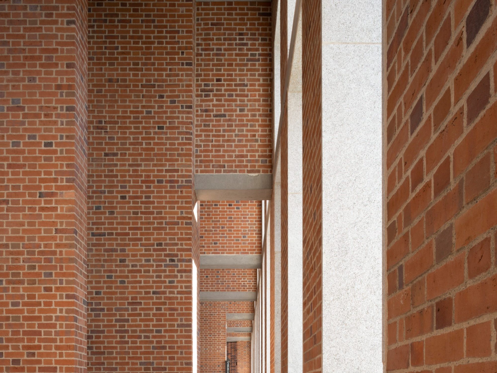 Brick Award 24 Electricity Supply Board Headquarters, Category Working together, Architects: Grafton Architects & O Mahony Pike 