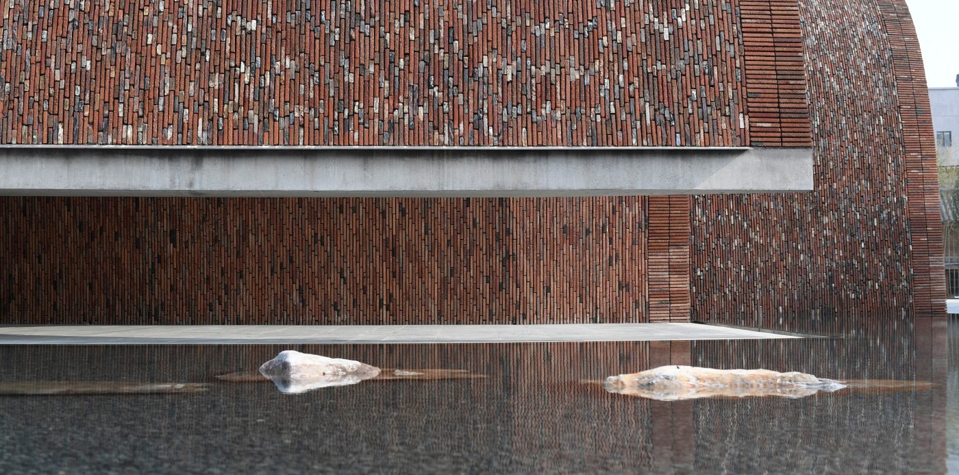 Jingdezhen Imperial Kiln Museum. Brick Award 22 Category "Sharing public spaces". Studio Zhu Pei. Outside view