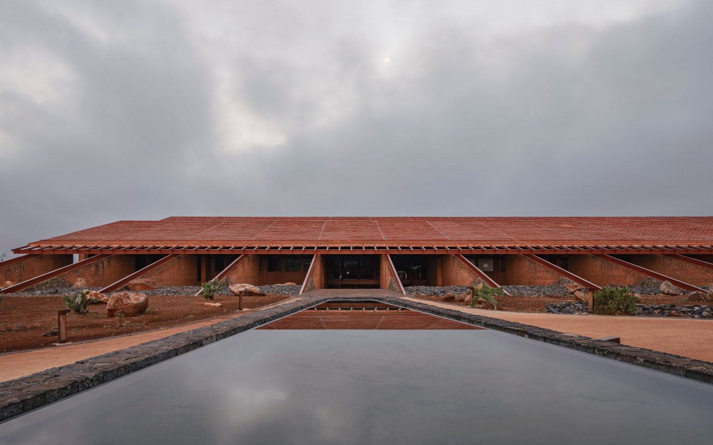 Warehouse and Offices in Jalisco Brick Award 26 Nominee Category Working together